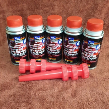 Dung dịch súc xăng Bluechem Fuel system cleaner xe máy